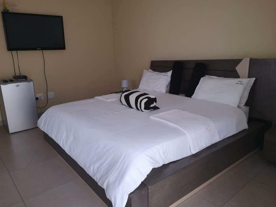Stevens Guesthouse Swakopmund Zimmer foto